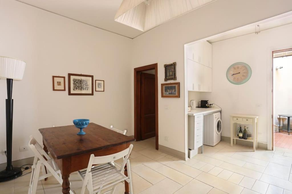 Belle Donne Historical Apartment - City Center فلورنس المظهر الخارجي الصورة